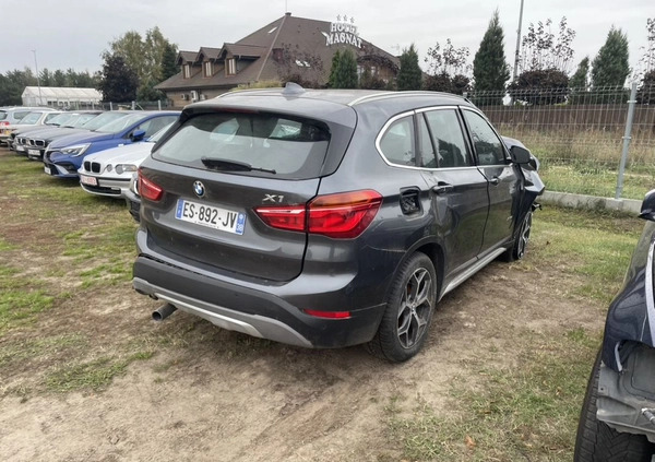 BMW X1 cena 34000 przebieg: 72000, rok produkcji 2017 z Iłża małe 232